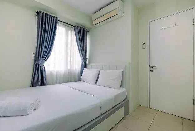Modern and Cozy 2BR Apartment at Green Palace Kalibata