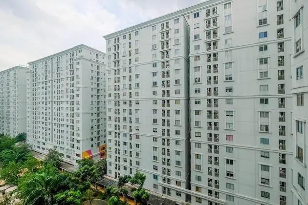 Modern and Cozy 2BR Apartment at Green Palace Kalibata