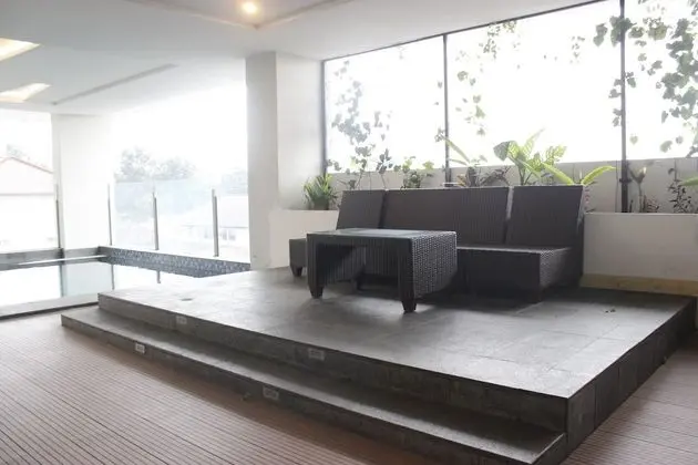 Modern & Cozy 2Br Apartment At Tamansari Tera Residence - Dış Mekan