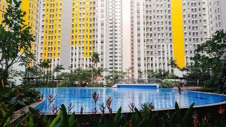 Modern and Cozy 2BR @Springlake Bekasi Apartment