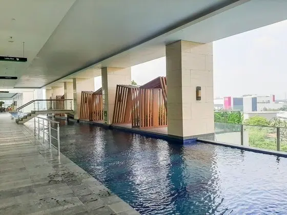 Modern and Cozy Studio Apartment at B Residence - Havuz