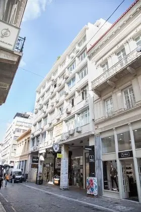 Modern-deluxe central apt in Athens