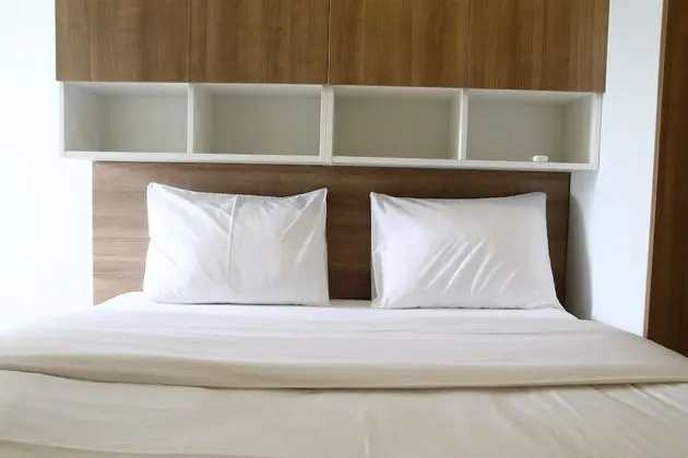 Modern Design 2BR The Springlake Summarecon Apartment