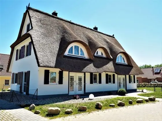 Modern Detached Holiday Home in Rerik With Sauna - Öne Çıkan Resim