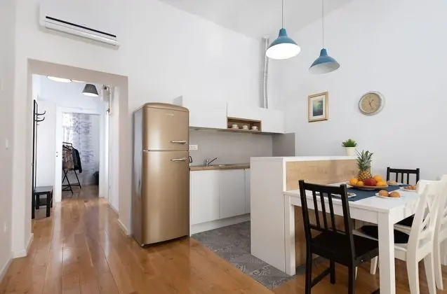 Modern Duplex Near Park Zrinjevac and Main Square - Mutfak