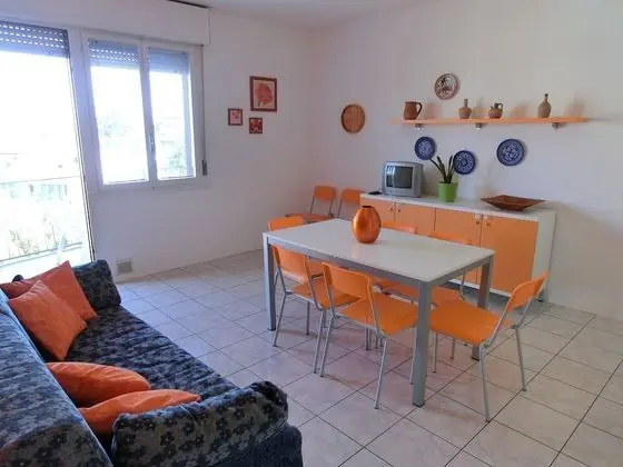 Modern Flat on the Fourth Floor With Elevator and a Nice Terrace by Beahost - Öne Çıkan Resim