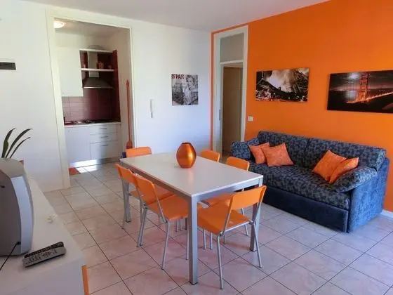 Modern Flat on the Fourth Floor With Elevator and a Nice Terrace by Beahost - Yerinde Yemek