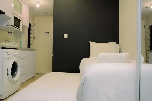 Modern and Full Parquette @ Studio Springlake Summarecon Apartment - Öne Çıkan Resim