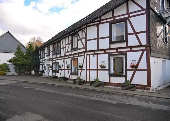Modern Group of Homes Close to Willingen and Winterberg With Large Garden - Dış Mekan