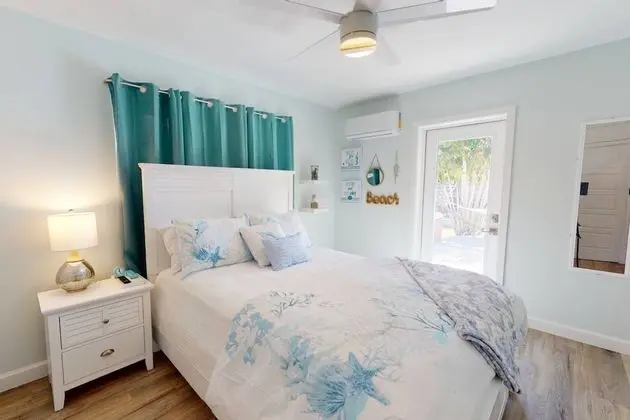 Modern Grove Beautiful 2 Bedroom Home - Oda