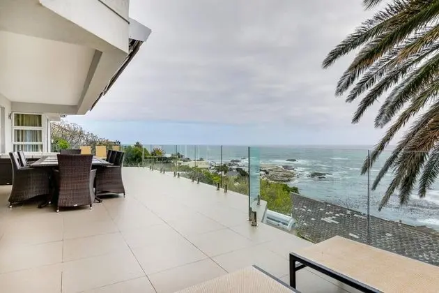 Modern Holiday Apartment in Secure Camps Bay Complex With Private Pool Houghton Steps - Oda