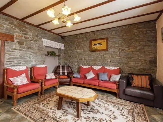 Modern Holiday Home in Bastogne With Garden - Öne Çıkan Resim
