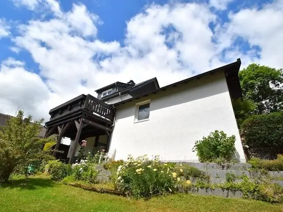 Modern Holiday Home in Deifeld With Private Garden - Dış Mekan