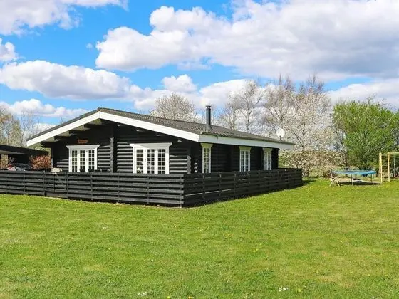 Modern Holiday Home in Hadsund With Whirlpool