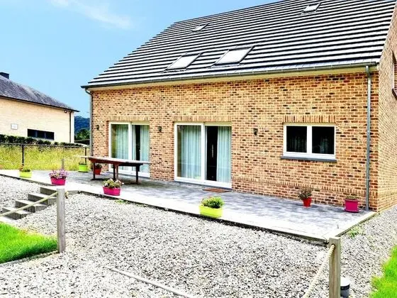 Modern Holiday Home in Hastiere Near Forest