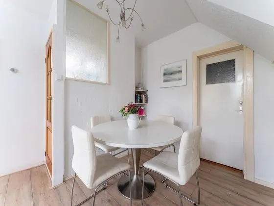 Modern Holiday Home in Heeg With Garden - Yerinde Yemek