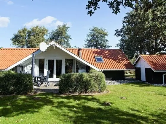 Modern Holiday Home in Hemmet Near Sea