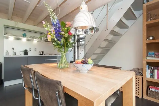 Modern Holiday Home Located Against the Dunes Between Schoorl and Bergen - Yerinde Yemek
