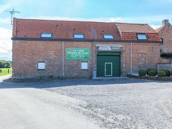 Modern Holiday Home Near Forest in Le Bizet