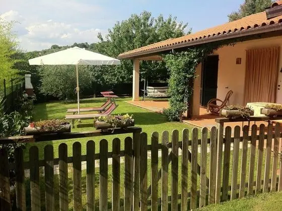 Modern Holiday Home in San Feliciano With Private Terrace - İç Mekan