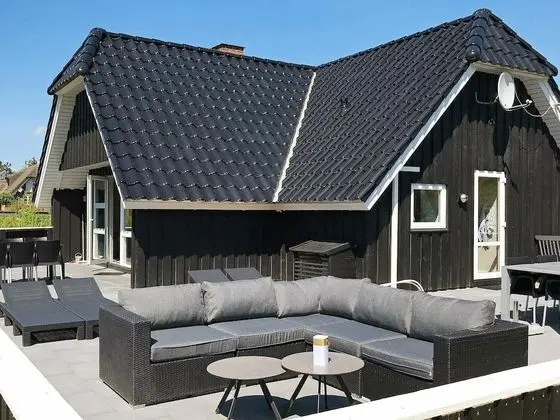 Modern Holiday Home With Sauna in Blåvand