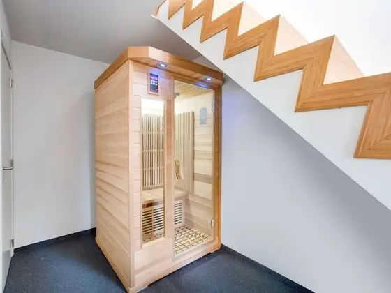 Modern Holiday Home in Scherpenheuvel With Infrared Sauna - Spa