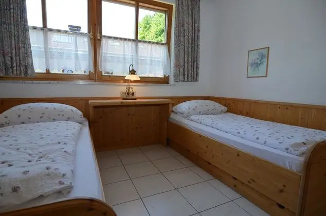 Modern Holiday Home in Schonau am Konigsee Near Ski Area - Oda