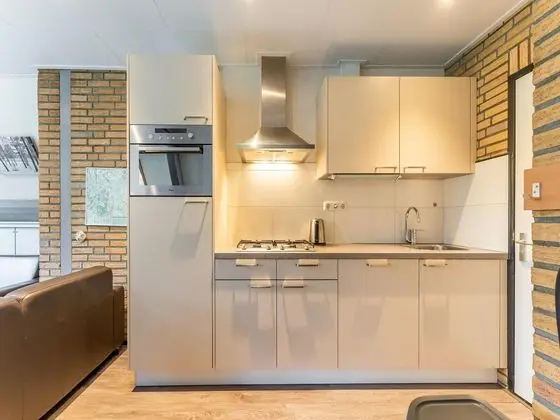 Modern Holiday Home in Stramproy in the Forest - Mutfak