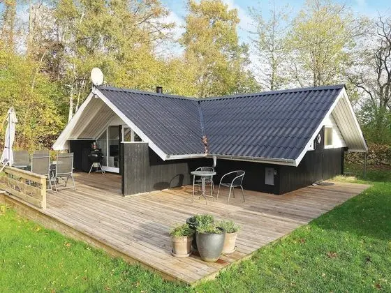 Modern Holiday Home in Syddanmark Near Sea