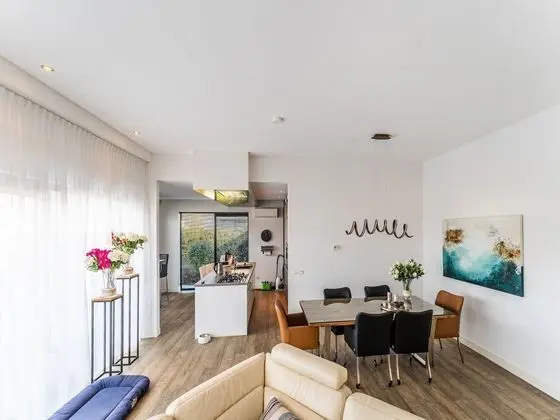 Modern Holiday Home in Zeewolde With Sauna - Yerinde Yemek