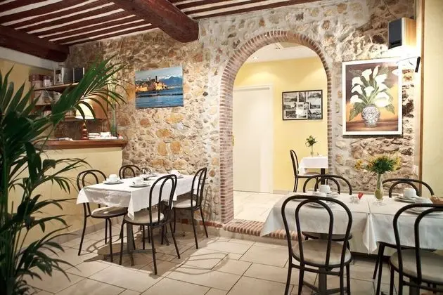 Modern Hôtel - Lobi