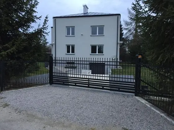 Modern House with Garden