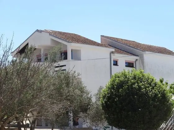 Modern Island Apartment With Pool 80 Meters From sea Sea View From Balcony - Dış Mekan