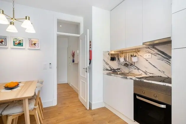 Modern Lisbon Apartments by SoulPlaces - Mutfak