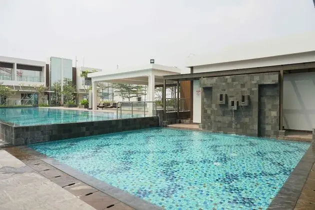 Modern Look 1BR at Brooklyn Alam Sutera Apartment