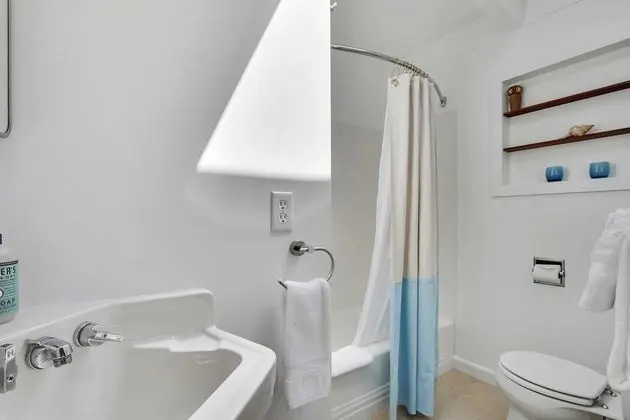 Modern Love by Avantstay Serene Home in Arch Cape w/ Large Yard in Great Location - Banyo Özellikleri