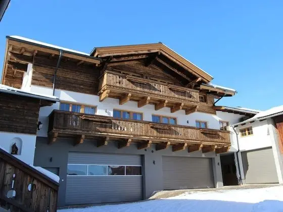 Modern Mansion in Kaprun Near Ski Area - Dış Mekan