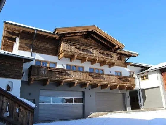 Modern Mansion in Kaprun Near Ski Area - Dış Mekan