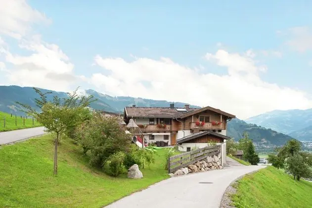 Modern Mansion in Kaprun Near Ski Area - Öne Çıkan Resim
