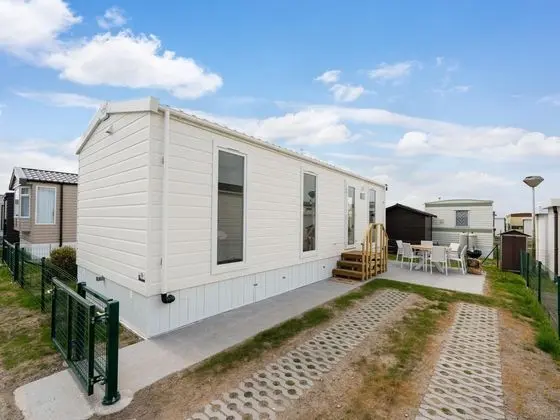 Modern Mobile Home in Middelkerke With Garden - Dış Mekan