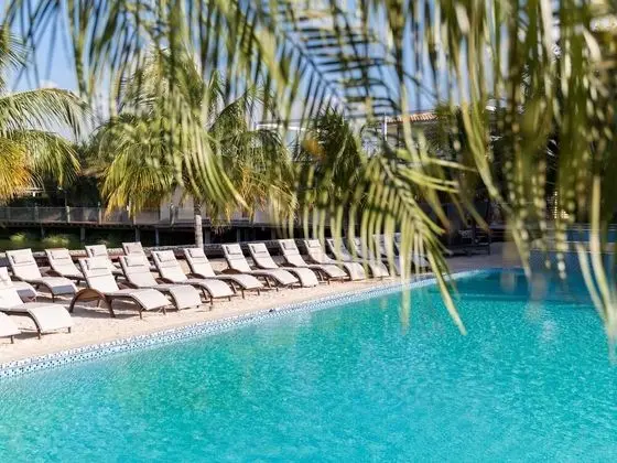 Modern Villa Near the Beach of Mambo With Private Pool - Havuz