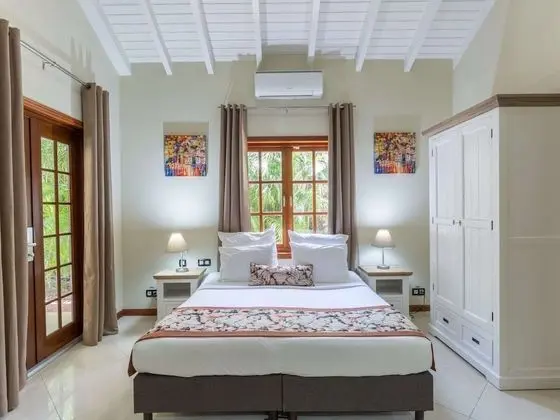 Modern Villa Near the Beach of Mambo With Private Pool - Oda