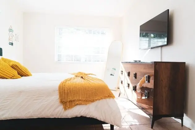Modern Oasis - Oda