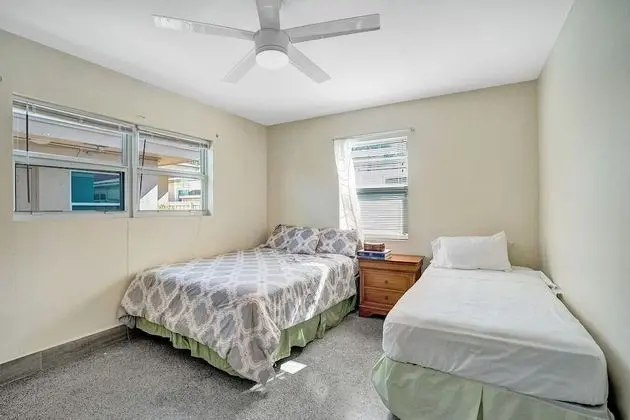 Modern Ocean-side Studio, 1br/1bath, Hollywood, Free Parking + Bbq! - Oda