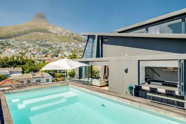 Modern Penthouse in Cape Town With Lovely Views Quendon Penthouse - Oda