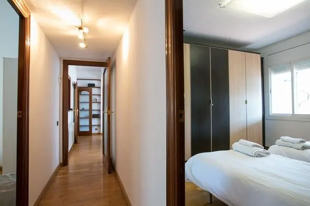 Modern Penthouse Near Sagrada Familia With Terrace