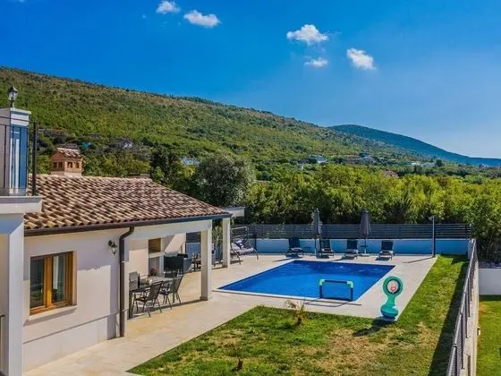 Modern Villa With Private Pool Near Labin and the Beach