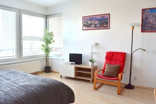 Modern&Quiet studio - Oda