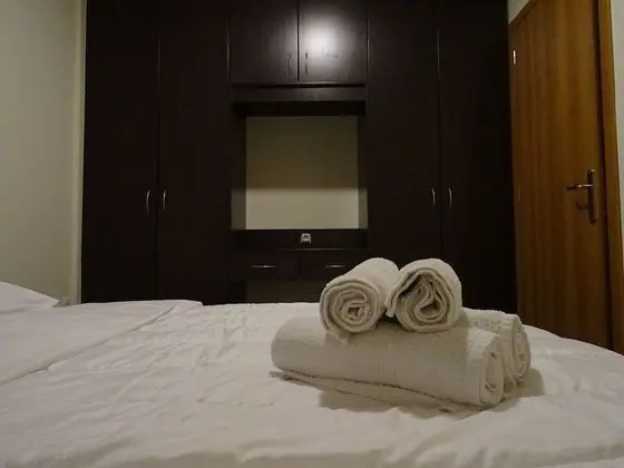 Modern Renovated Apartment 1