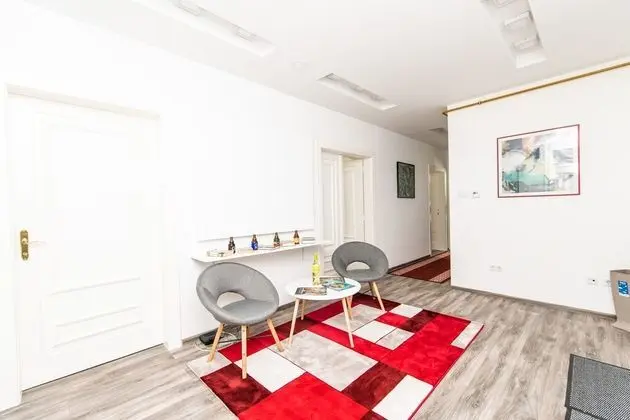Modern Studio for 3 People in the Heart of the City Center - Öne Çıkan Resim